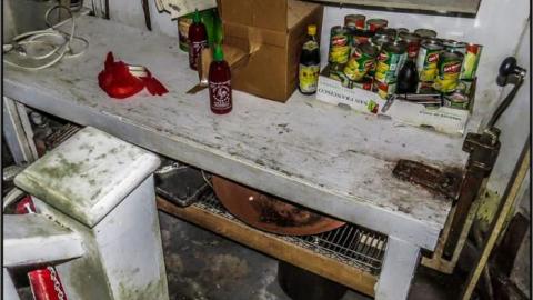 Sui Sun - Sui Sun 10.jpg