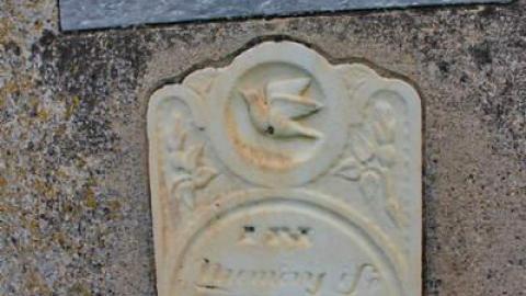 In Death's Cold Arms Lies Here - Big-Bend-Pioneer-Cairn18.jpg