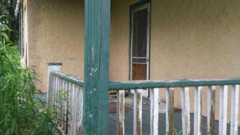 Another house on the Winfields - Granny-Cocks-House25.jpg