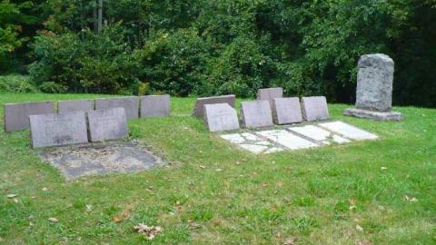 September 2014 - Butler-Burial-Ground12.jpg