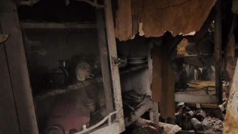 Tom's Place - Toms-Place14.jpg