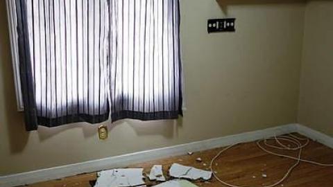 Eagle Has Crashed Landed - DSC06822.jpg