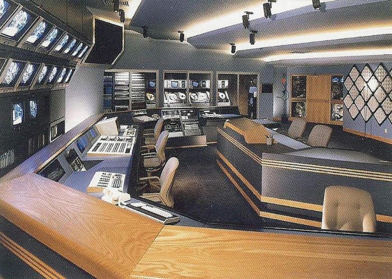 Nurturing Creative Atmosphere - 193168_158466010874457_2523621_o.jpg