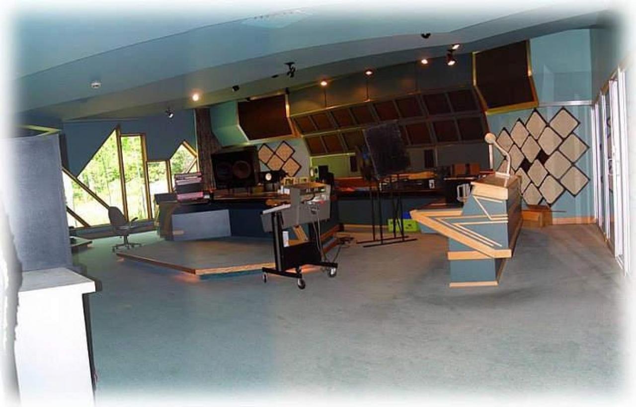 Nurturing Creative Atmosphere - 10527487_706224729431913_2251171496344799821_n.jpg