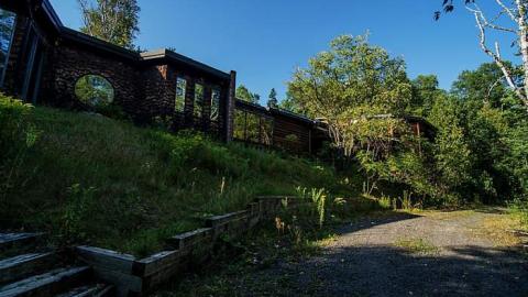 Decaying Ceative Atmosphere - 20.jpg