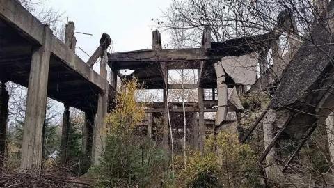 Donald Plant 10-22-2014 - Donald-(ghost-chemical-plant)104.jpg