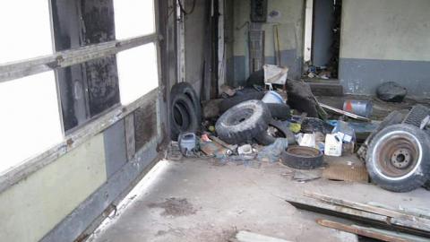 10/26/14 - Old-Gas-Station-Worthington6.jpg