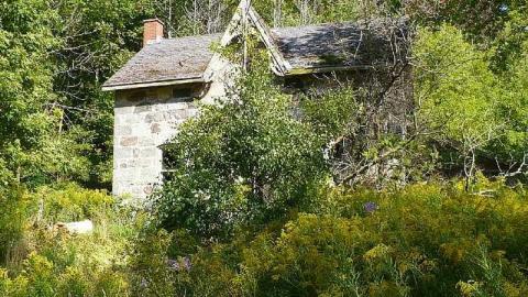 Stoned - Beautiful-Stone-House216.jpg