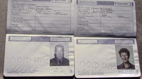 Pinchin Not Bitchin - Mr.-and-Mrs.-Sauga13.jpg