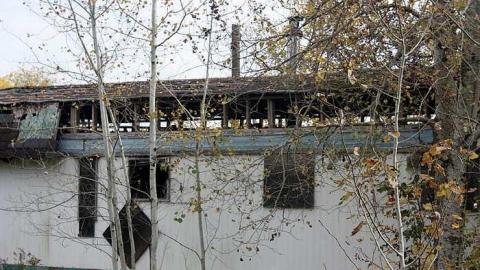 Nov 2011 - St.-Albert-Trailer-Park13.jpg