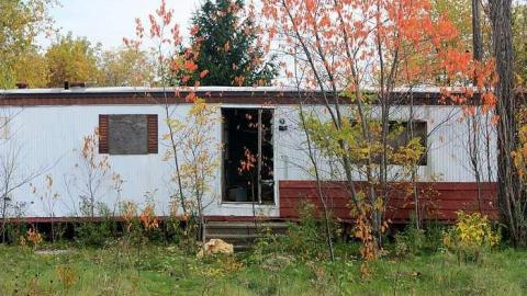 Nov 2011 - St.-Albert-Trailer-Park25.jpg