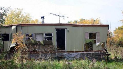 Nov 2011 - St.-Albert-Trailer-Park28.jpg