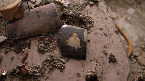 Hit me baby... - Lambeth-Country-Home144.jpg