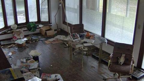 Summer 2014 - Abandoned-Cat-Lady-House349.jpg