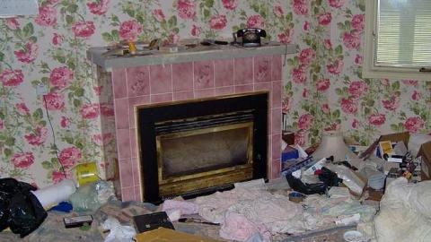 Summer 2014 - Abandoned-Cat-Lady-House358.jpg