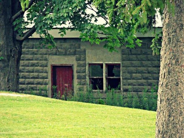 Steel To Bed photo 3