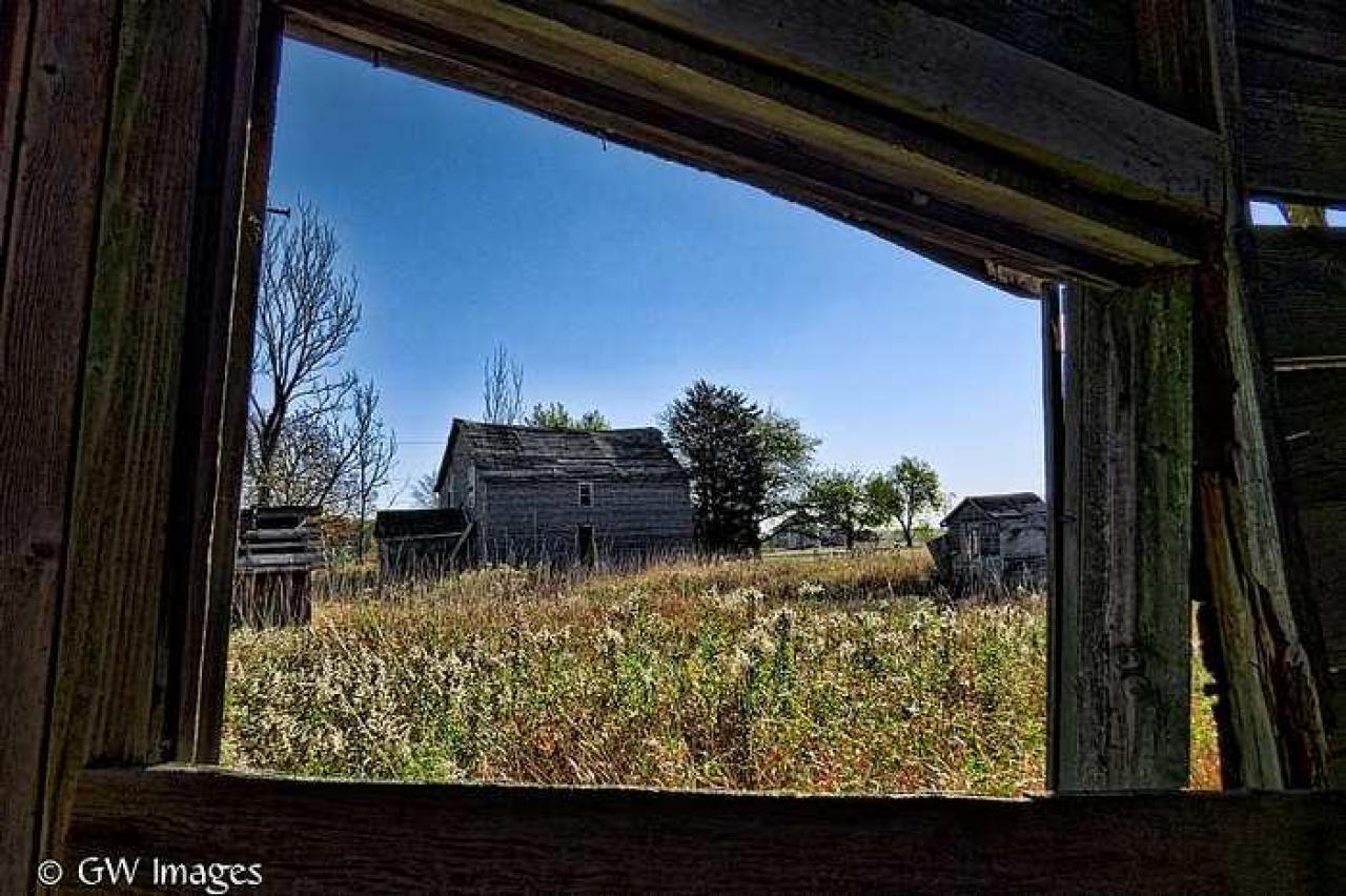 Natural Lighting only - Silverdales-House-of-Cards38.jpg