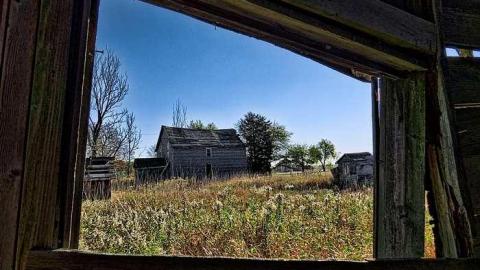 Natural Lighting only - Silverdales-House-of-Cards38.jpg