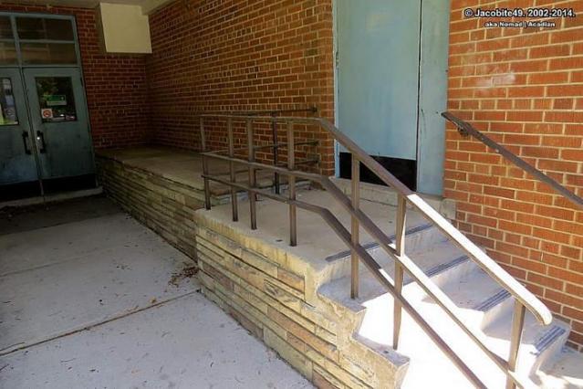 Cummer Ave. Public School - Toronto, Ontario