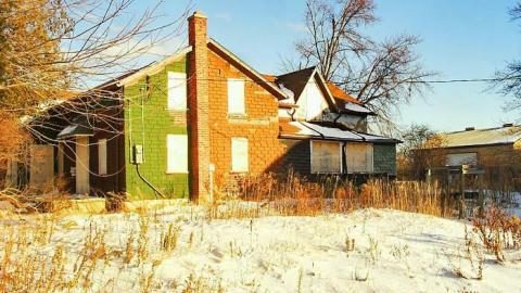 Red Green House - SAM_6420lico.jpg