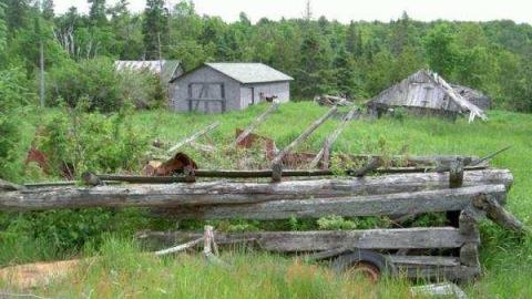 Ursa Minor - Ursa-(ghost-town)2.jpg