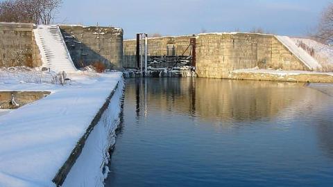 Lock #4 - Lock-4--Soulanges-Canal11.jpg