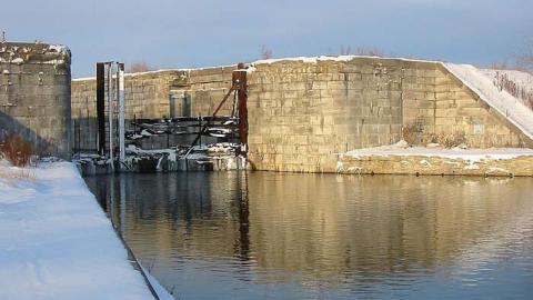 Lock #4 - Lock-4--Soulanges-Canal5.jpg