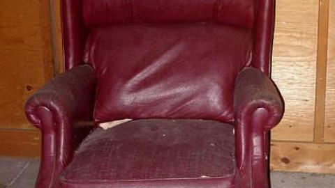 Losing Neighbourhood #2 photo 3