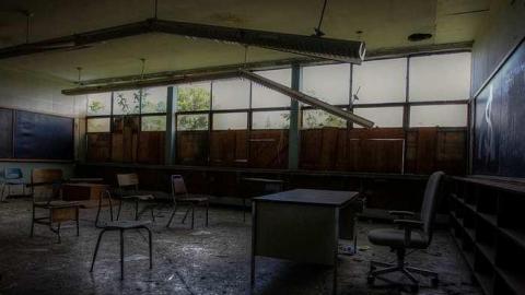 Schools out forever - Alderwood-Collegiate-Institute203.jpg