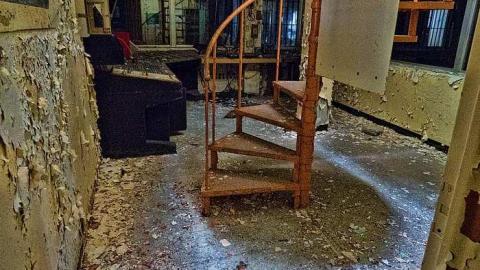 Busting into and out of a Max - Millbrook-Correctional8.jpg