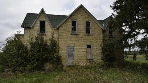 Sept. 2014 - Dunwich-Farmhouse14.jpg