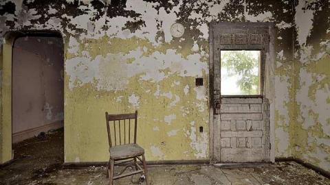 Sept. 2014 - Dunwich-Farmhouse15.jpg