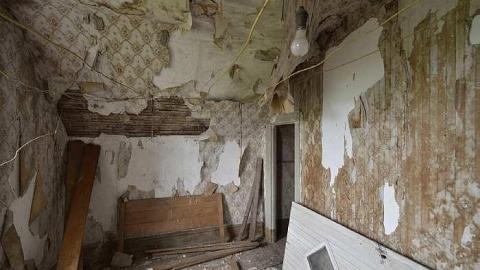 Sept. 2014 - Dunwich-Farmhouse9.jpg