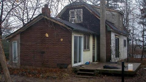 Foggy Christmas Eve - Hopscotch3.jpg