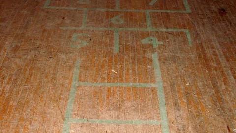 Foggy Christmas Eve - Hopscotch4.jpg