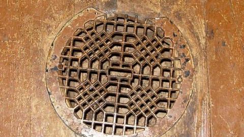 Foggy Christmas Eve - Hopscotch6.jpg