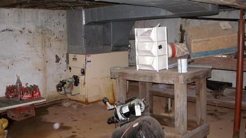 Foggy Christmas Eve - Hopscotch11.jpg