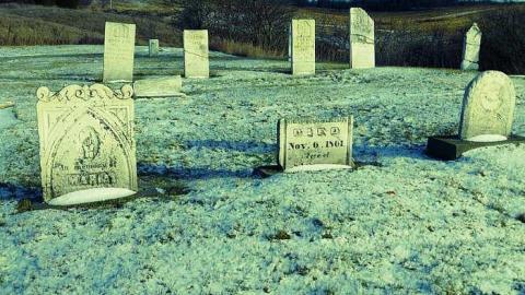 kinghorn - Kinghorn-Cemetery20.jpg