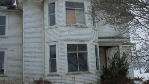 Stripped Bare- Port Burwell photo 3