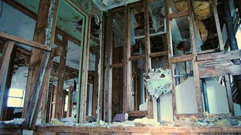 Weeks before it went - Oct '13 - Barrhaven-Hotel81.jpg