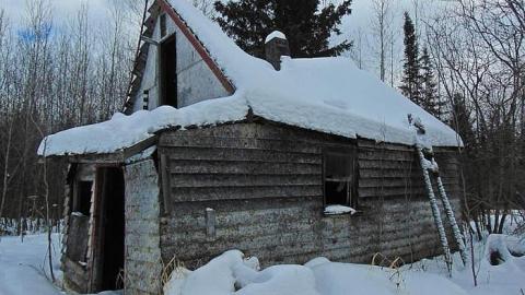 Red Trim in Lybster - Red-Trim-in-Lybster12.jpg