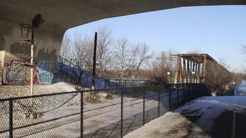 Bridge In The Winter - Prince-of-Wales-Bridge41.jpg