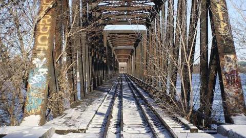 Bridge In The Winter - Prince-of-Wales-Bridge4.jpg