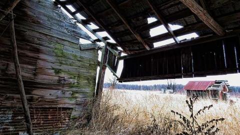 Natural Lighting only - Silverdales-House-of-Cards25.jpg