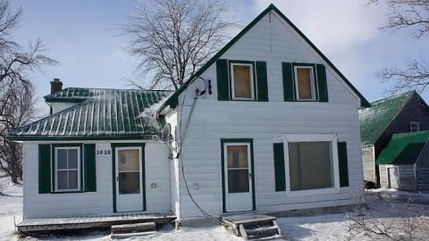 Slippery Training Grounds - Russell, Ontario