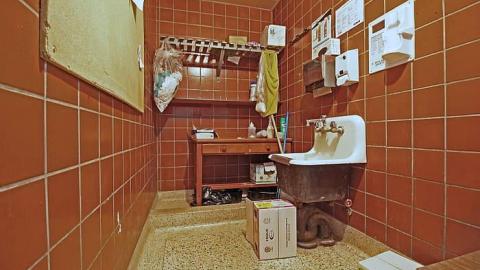 One out of three aint bad... - Untitled-7.jpg