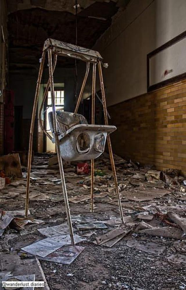 Holley High School photo 2