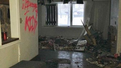 Round The Block - Lucky-Seven3.jpg