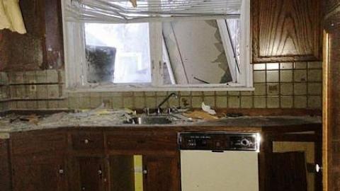 Round The Block - Lucky-Seven4.jpg