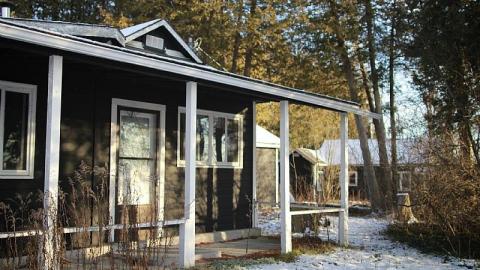 Boathouse Cabins photo 3